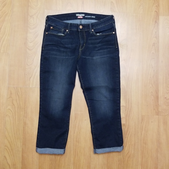 Levi's Denim - Jean's Cropped